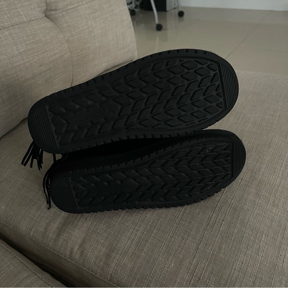 uGG Koolaburra Black Ankle Boots with Shearling Size 8 - Picture 7 of 9